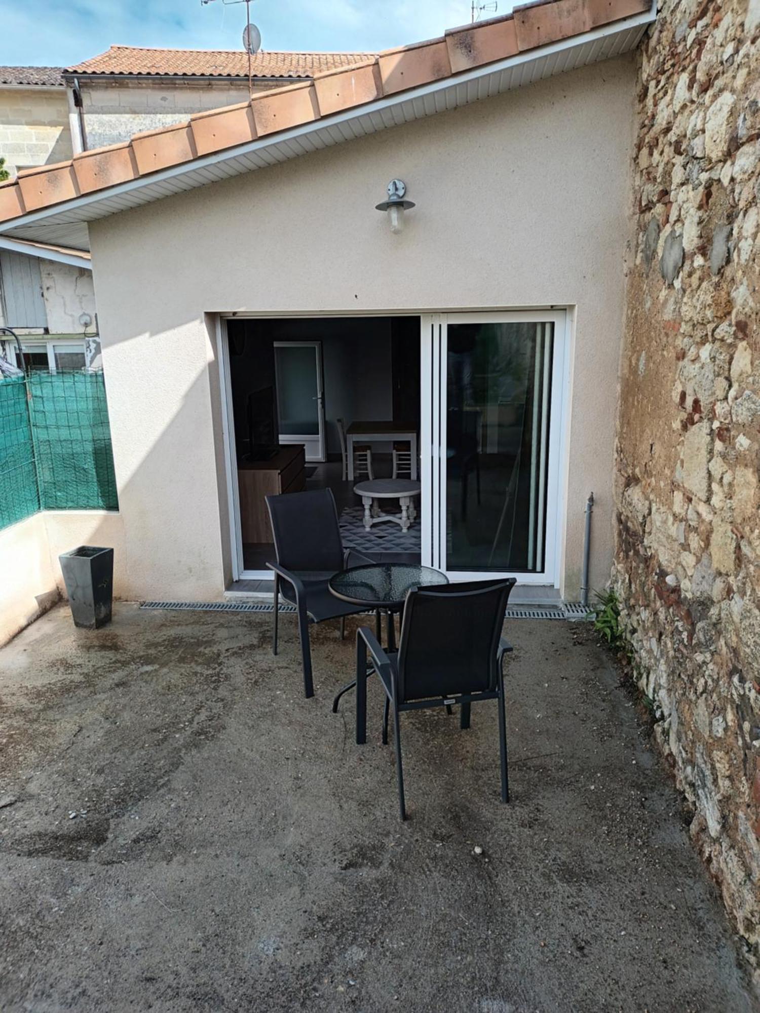 Villa Au Puits D Antan Guîtres Esterno foto